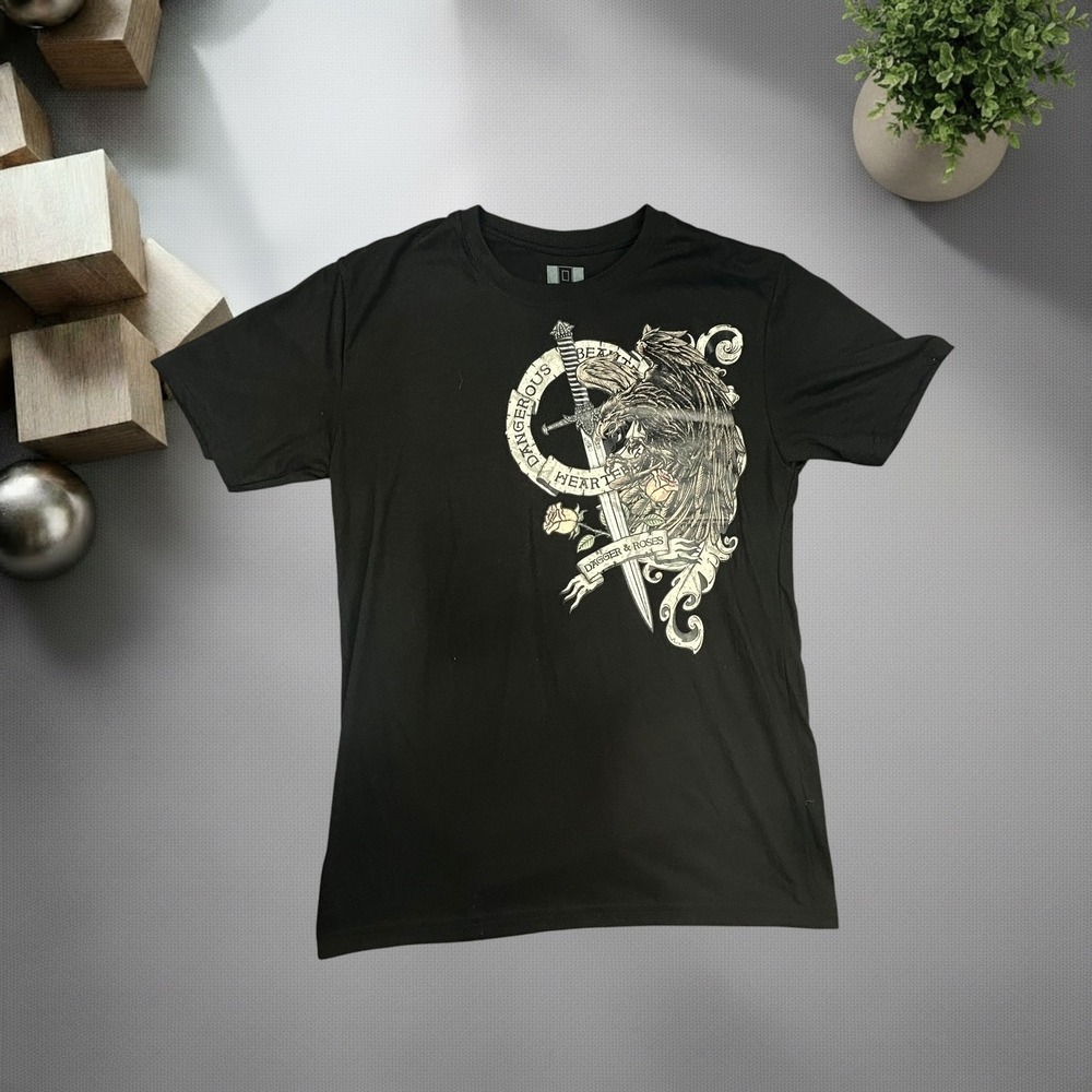Legend Graphic Tee Black M Dagger Roses Eagle Y2K Grunge Biker Streetwear